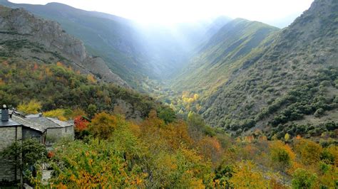 el valle del silencio leon|El Valle del Silencio en el Bierzo